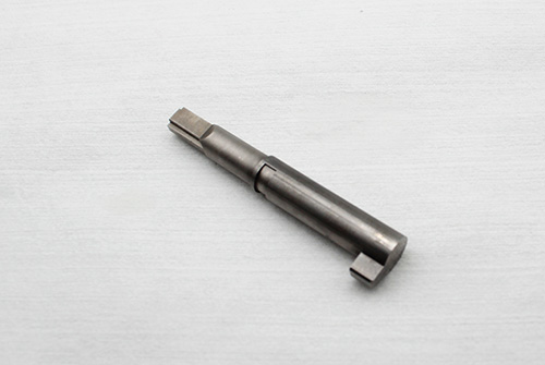 金型部品のカスタム加工